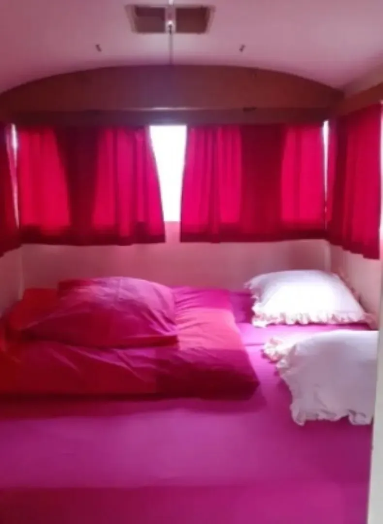 Lit double caravane